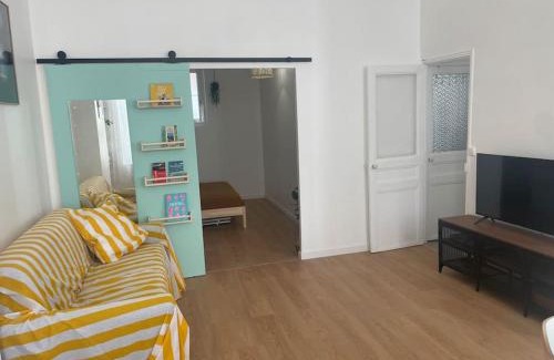 Perier Apartment | Confort & Calme - Proche de la mer, métro, centre ville et stade