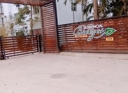 Llanos de Gurabo I Apartment | Confortable apartamento de 3 tres habitaciones, con hermosa vista de area verde, ademas de piscinas y juegos infantiles en area recreativa