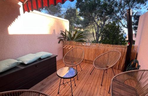 Toulon - Hyeres Apartment | Confort et évasion à l'Almanarre