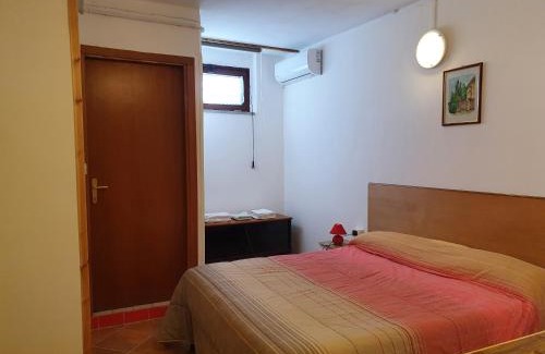 Lake Bracciano Apartment | Confortevole monolocale in villa