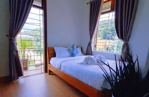 Cham Island Hotel | Cong Man Homestay - Cham Island