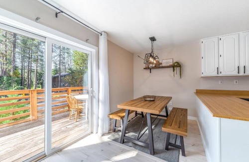 Pla-Vada Woodlands House | Conifer Craze