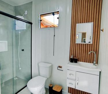 Meia Praia House | Conteiner Beira Mar Solar Analuz Prox Beto Carrero