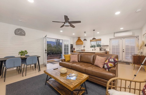 Tanque Verde Cottage | Contemporary Casita in Northeast Tucson next to Saguaro National Park East.