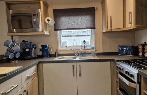 Barnstaple House | Contemporary home at Tarka Holiday Park Barnstaple