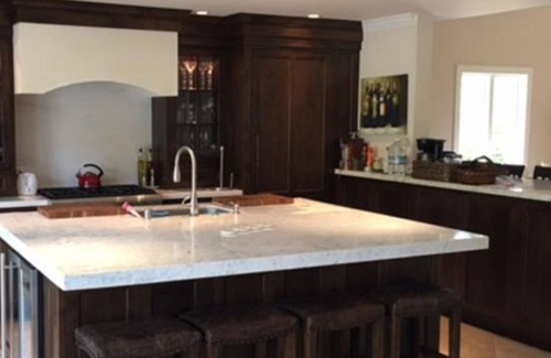 Coombsville House | Contemporary home minutes from downtown Napa!