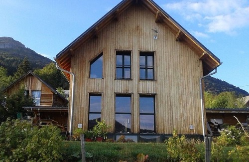 Sarcenas House | contemporary house, regional park of Chartreuse