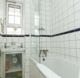 Waterloo Apartment | Convenient 2 Bedroom Apartment in Central London