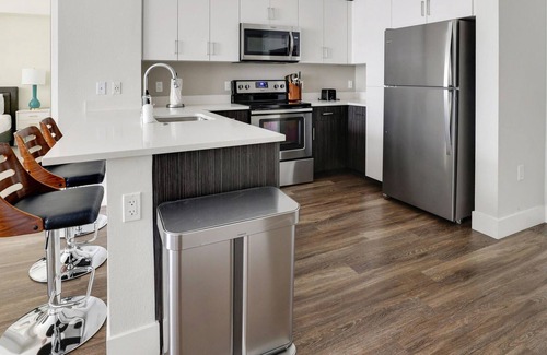 Centerville Apartment | Convenient 2BR Apartment in Fremont with Amenities