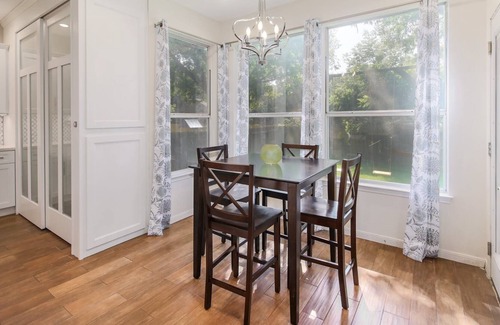 Woods Of Brushy Creek House | Convenient, comfortable suburban home backing up to walking trail