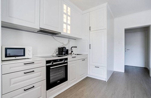 Hard Apartment | Convenient Hard 1BR, near Tram Stop, Restaurants & Shops, by Blueground