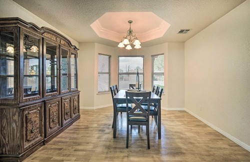 Las Cruces House | Convenient Las Cruces Home with Patio and Grill!
