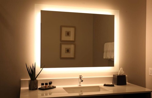 Winters House | Convenient Stay in California! Pets Allowed, Parking, Near Northwest Park