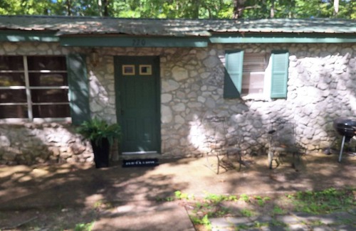 Counce House | Convenient to State Line Boat Ramp - Flintstone Cabin