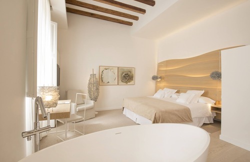 La Missio Hotel | Convent de la Missio Boutique Hotel GL, Adults Only – Preferred Hotels & Resorts