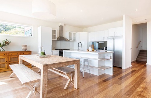 McCrae House | Cook's Lookout McCrae