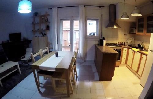 Macanet de Cabrenys Apartment | Cool Breeze Apartment