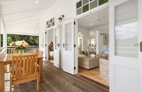 Ewingsdale Cottage | Coolamon Studio - hinterland escape with sea views