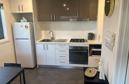 Coombs Apartment | Coombs Quiet 1-Bed Apt with Wi-Fi