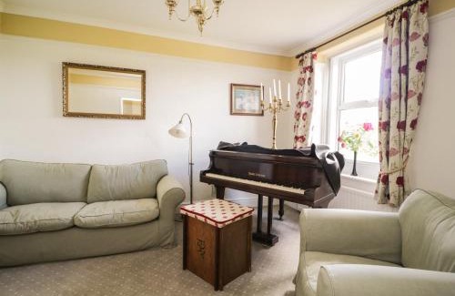 Carlisle House | Coombs View