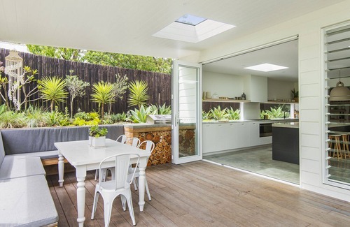 Avalon Beach House | 'COONANGA' Avalon, 3mins to Avalon Beach