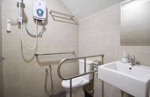 Dengkil Hotel | COOP Hotel Putrajaya & Cyberjaya