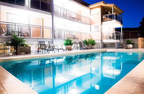 Copacabana Apartment | Copacabana Shores