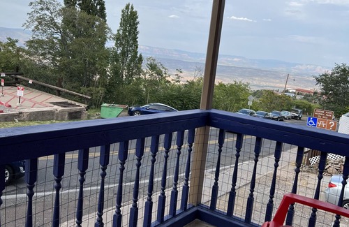 Jerome Apartment | Copper Room: Million Dollar Views of Sedona, Verde Valley, & San Francisco Peaks