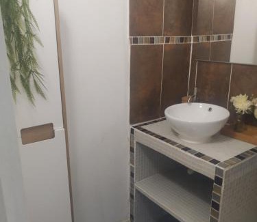 Le Grand Large Apartment | Coquet Studio