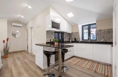 Curral das Freiras Apartment | Coração da Madeira - Quebrada by Madeira Sun Trave