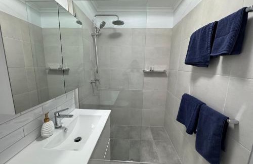 Holloways Beach Apartment | Coral Oasis - Cairns - Holloways Beach