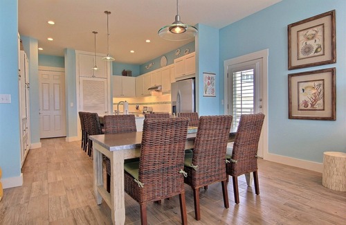 Cinnamon Shore Condo | Coral Sunset TC 2205