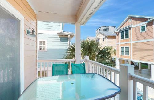 Myrtle Beach House | Corals and Oars