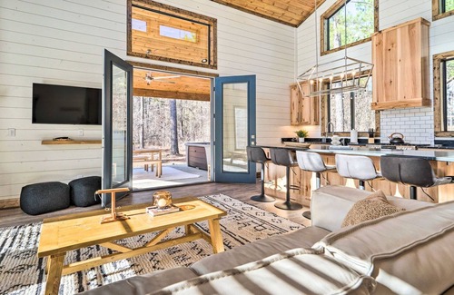 Broken Bow Villa | Corey Kent s Cabin Country Charm Family Fun Hot Tub Oasis
