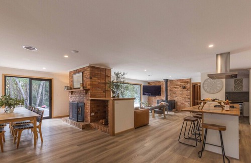 Woodend House | Corlara – Macedon Ranges Country Retreat