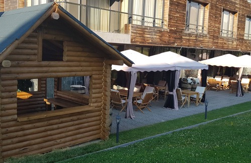 Razlog Apartment | Cornelia Deluxe Residence