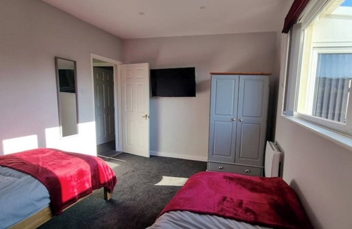 Lanner House | Cornish Village Getaway