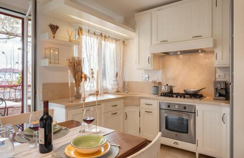 San Vincenzo Apartment | Corso Emanuele Apartments