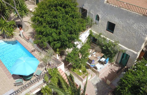Rubite Apartment | Cortijo Jamaica - The perfect group accommodation