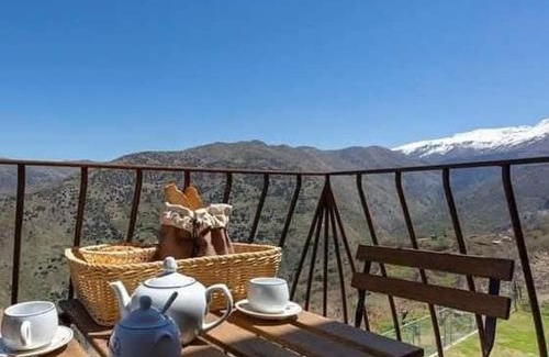 Guejar Sierra House | Cortijo Los Arbolitos