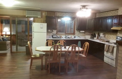 Brice Prairie House | Corto's Ona-Lakehouse Rental, LLC is a Lakefront Vacation Rental Home