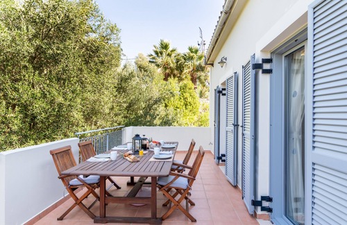 Svoronata Villa | Costa Avithos Mansion
