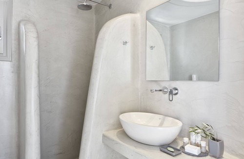 Kamari Hotel | Costa Grand Resort & Spa