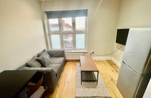 Crofton Park Apartment | Cosy 1 bedroom flat!