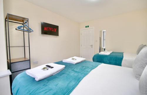 Coventry Apartment | Cosy 1Bed Flat with Garden, Parking & Free Netflix