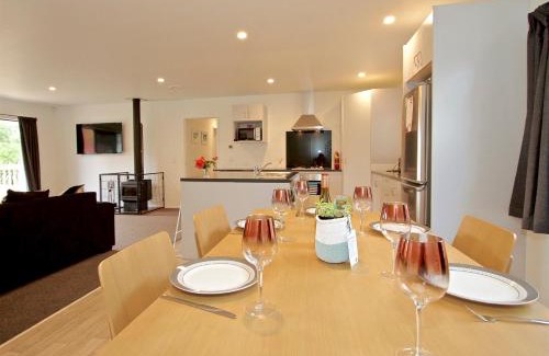 Ohakune House | Cosy Alpine HQ - Ohakune Holiday Home