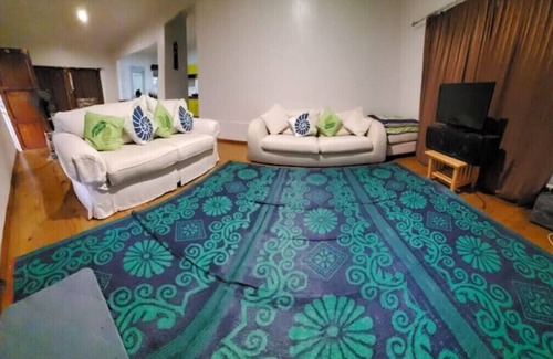 Suva House | Cosy and spacious 3 bedroom homenn