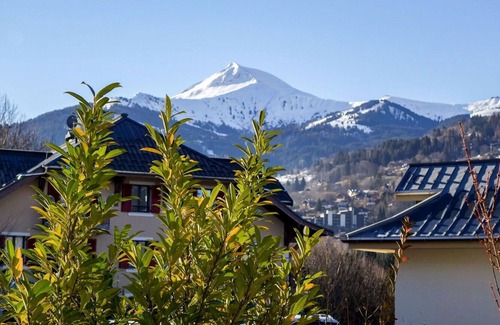 Saint-Gervais-les-Bains Apartment | Cosy apartment for 4 people with WIFI, TV, patio and parking