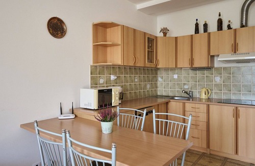 Albrechtice v Jizerskych horach Apartment | Cosy apartment for 4 guests with WIFI, TV, balcony and parking