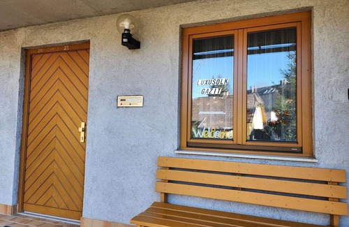 Grosssoelk Apartment | Cosy apartment for 2 people with hot tub, WIFI, TV and parking